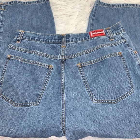 Halston Jeanswear Cropped Jeans - Picture 2 of 10